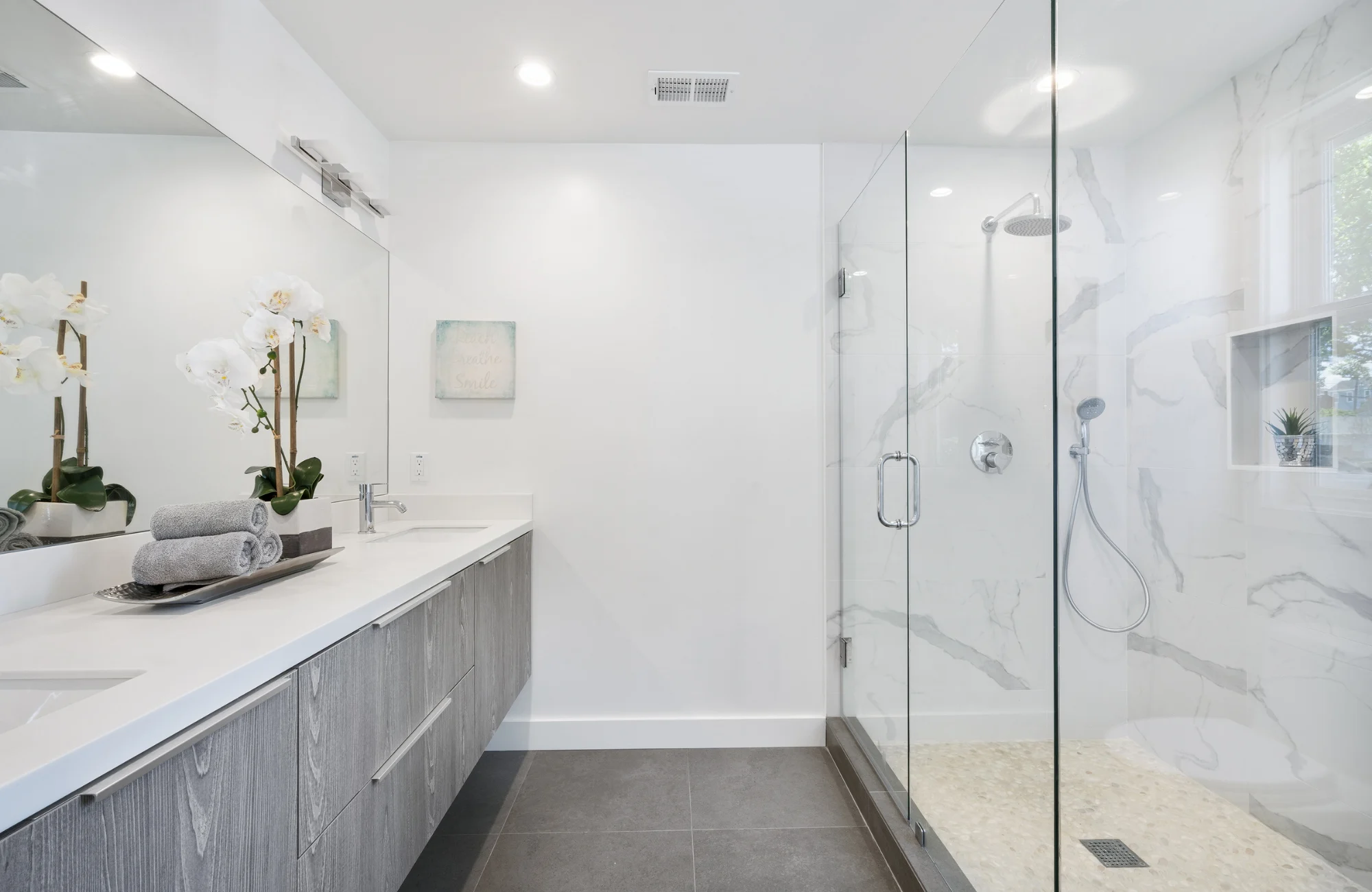 The Power of Clarity: How a Clean Space Supports a Clear Mind