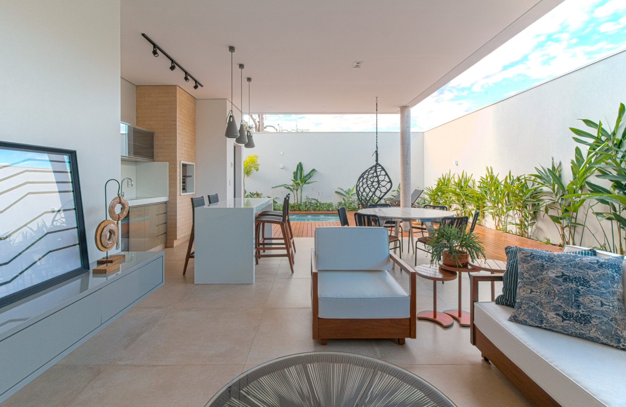 Soft Structure for a Grounded Life